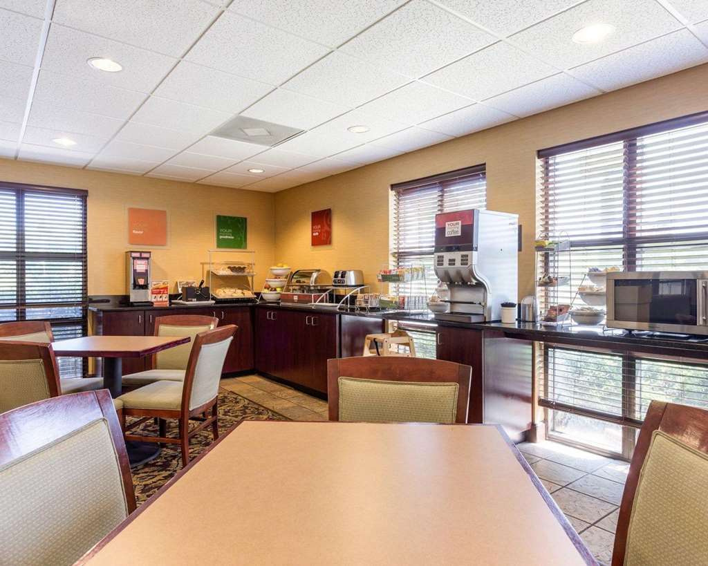Comfort Inn Horn Lake Restaurant photo